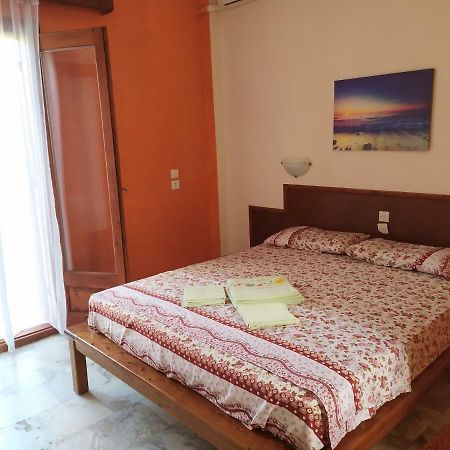 Apartment Victoria Айос-Георгіос Екстер'єр фото